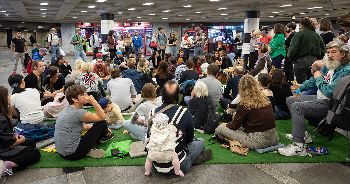 Kelemen Kristóf, Török Tímea: Életvitelszerű